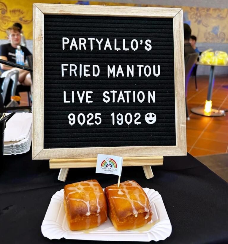 Fried Mantou Live Station in Singapore - PartyAllo Singapore Fried Mantou Live Station in Singapore
