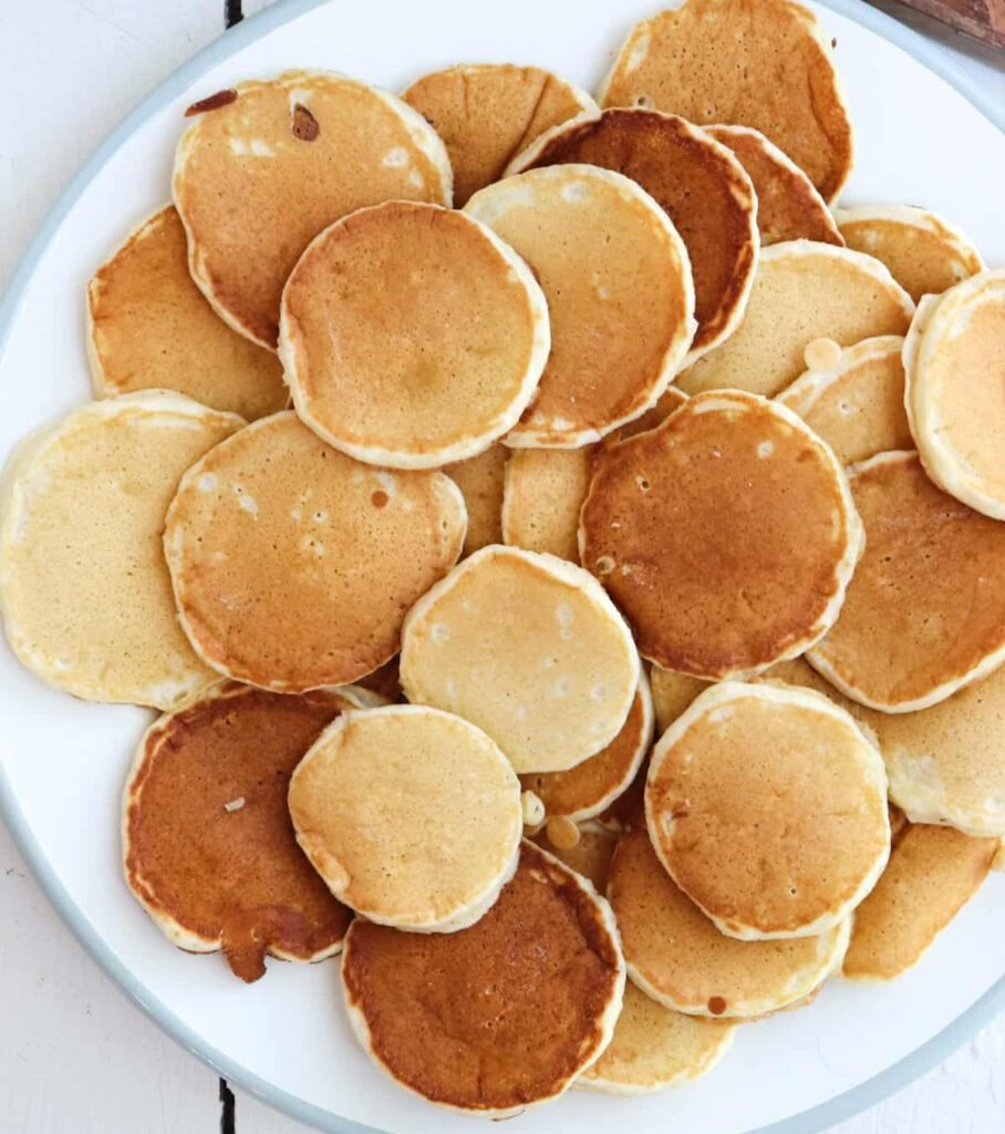 Pancake Live Station in Singapore | PartyAllo Singapore Pancake live station