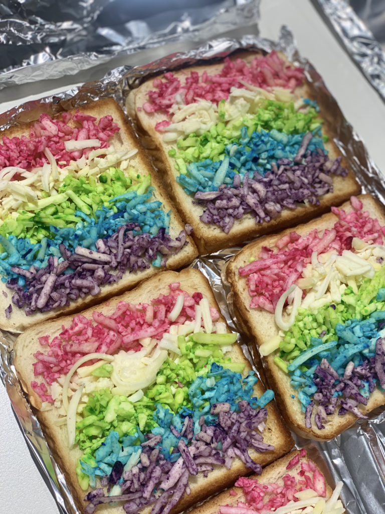 rainbow cheese toast live station