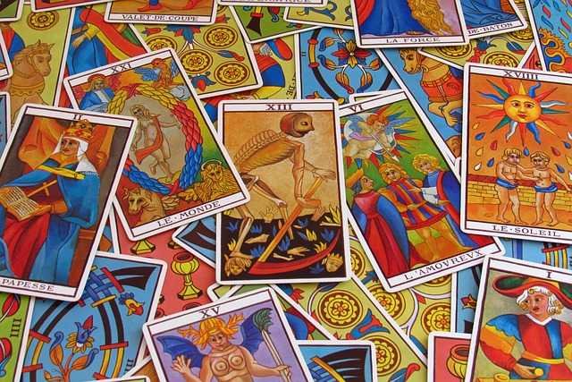 Singapore tarot cards reading