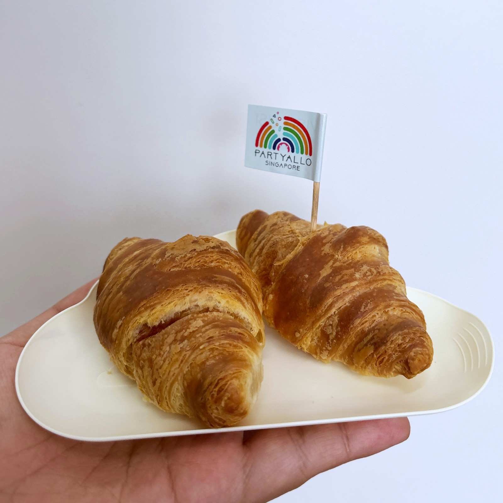croissant live station in singapore